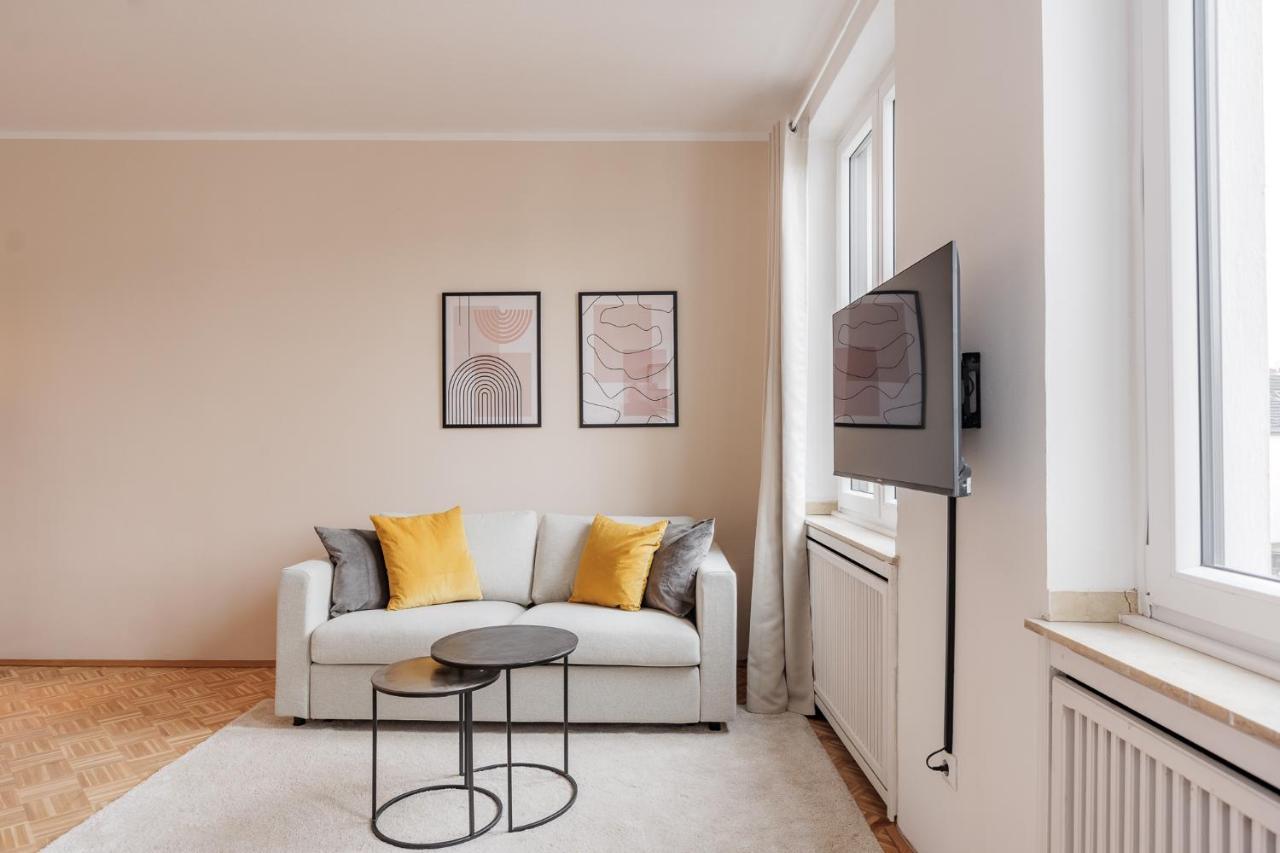 Flats 4 You, Moderne City Wohnung Naehe Hbf, Due-Messe 20 Min, Netflix, Kueche Duisburg Exteriör bild