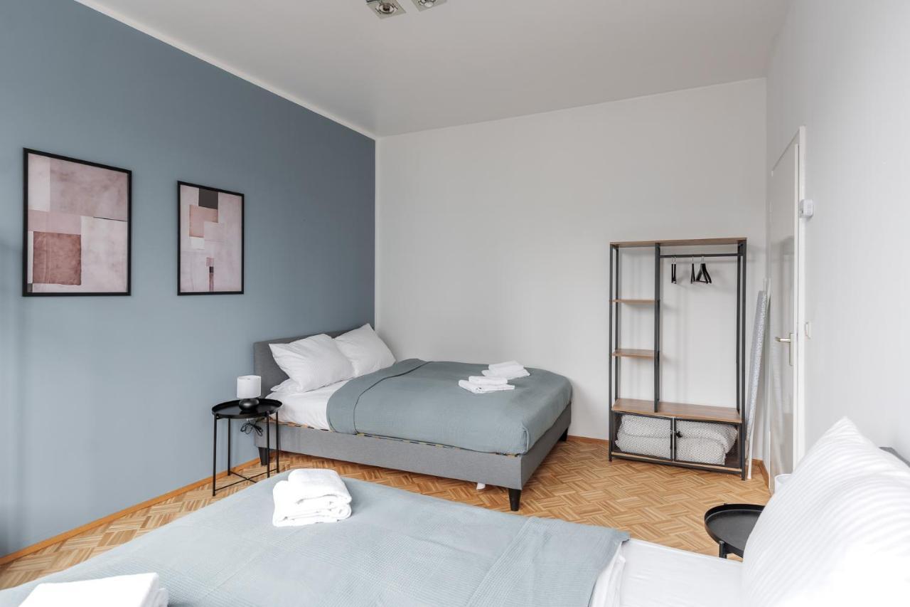 Flats 4 You, Moderne City Wohnung Naehe Hbf, Due-Messe 20 Min, Netflix, Kueche Duisburg Exteriör bild