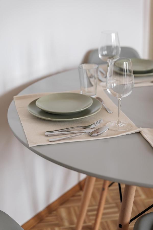 Flats 4 You, Moderne City Wohnung Naehe Hbf, Due-Messe 20 Min, Netflix, Kueche Duisburg Exteriör bild