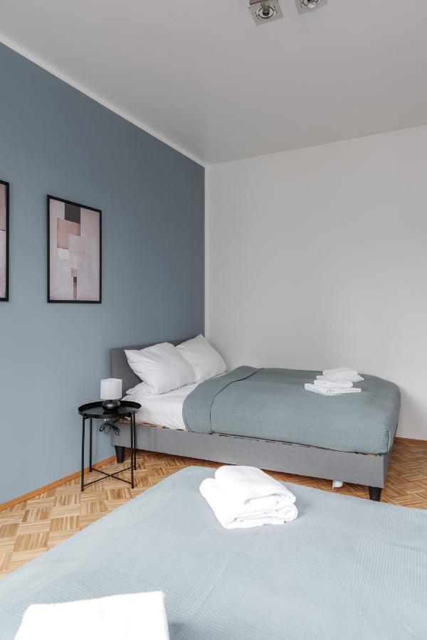 Flats 4 You, Moderne City Wohnung Naehe Hbf, Due-Messe 20 Min, Netflix, Kueche Duisburg Exteriör bild