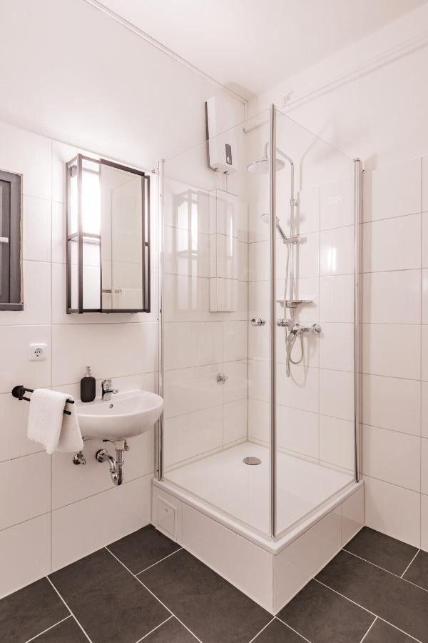 Flats 4 You, Moderne City Wohnung Naehe Hbf, Due-Messe 20 Min, Netflix, Kueche Duisburg Exteriör bild