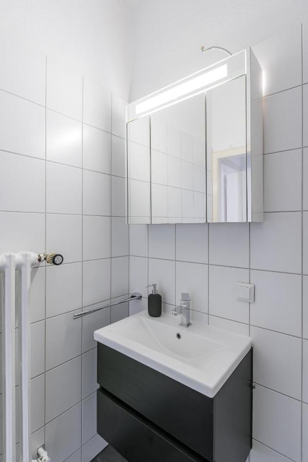 Flats 4 You, Moderne City Wohnung Naehe Hbf, Due-Messe 20 Min, Netflix, Kueche Duisburg Exteriör bild