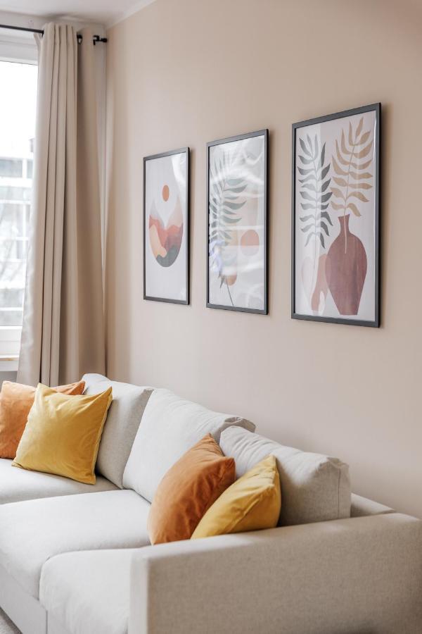 Flats 4 You, Moderne City Wohnung Naehe Hbf, Due-Messe 20 Min, Netflix, Kueche Duisburg Exteriör bild