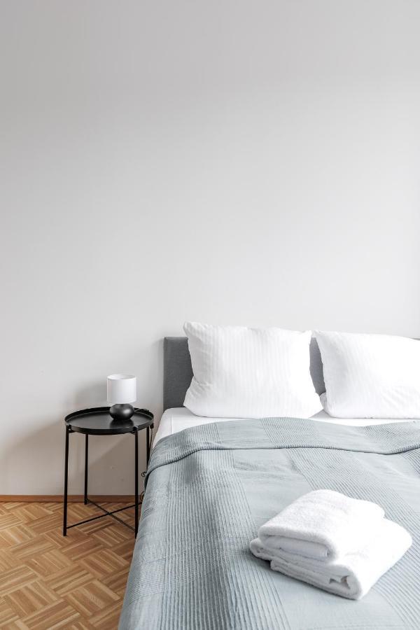 Flats 4 You, Moderne City Wohnung Naehe Hbf, Due-Messe 20 Min, Netflix, Kueche Duisburg Exteriör bild