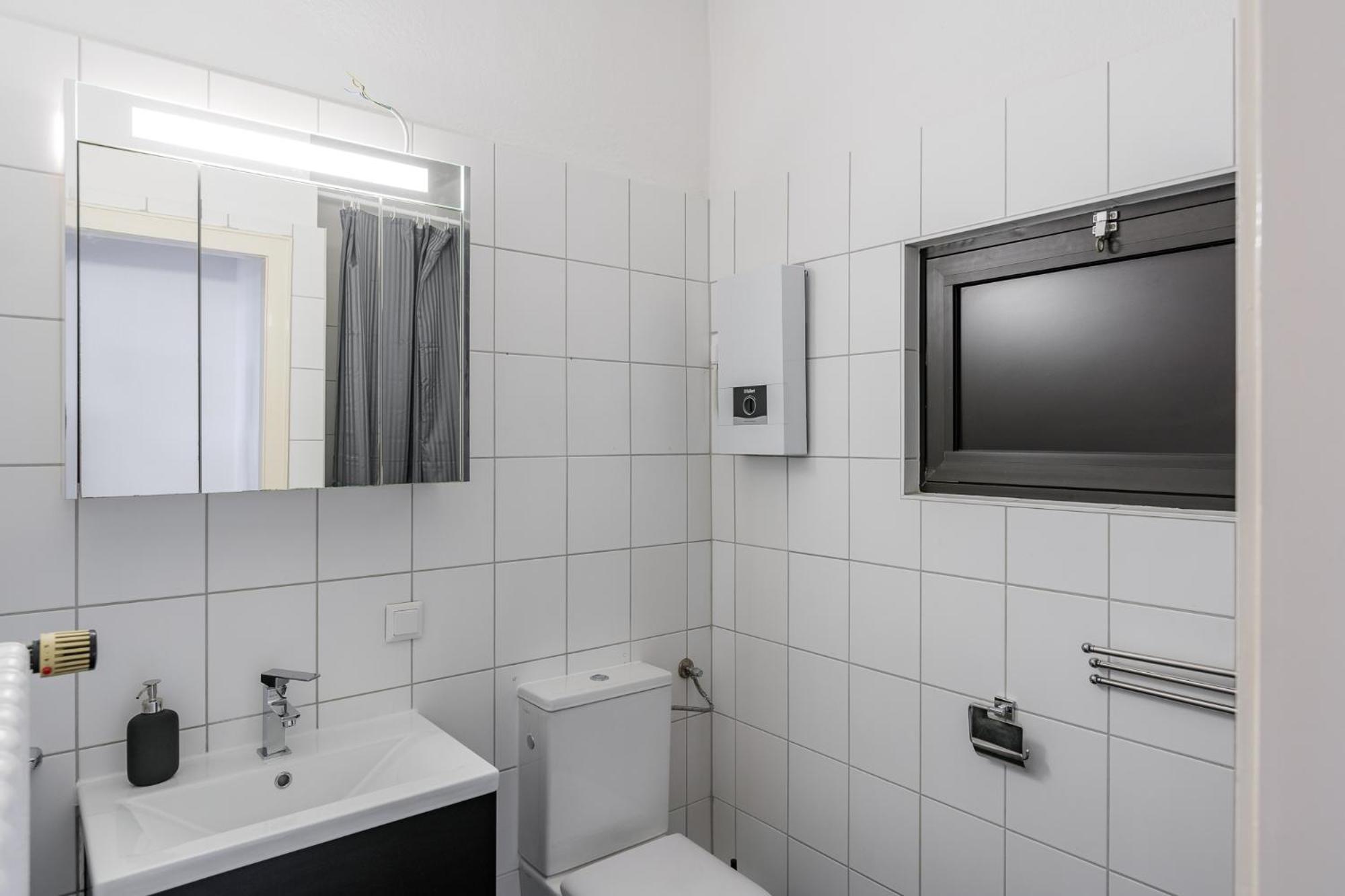 Flats 4 You, Moderne City Wohnung Naehe Hbf, Due-Messe 20 Min, Netflix, Kueche Duisburg Exteriör bild