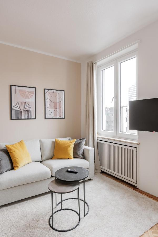 Flats 4 You, Moderne City Wohnung Naehe Hbf, Due-Messe 20 Min, Netflix, Kueche Duisburg Exteriör bild